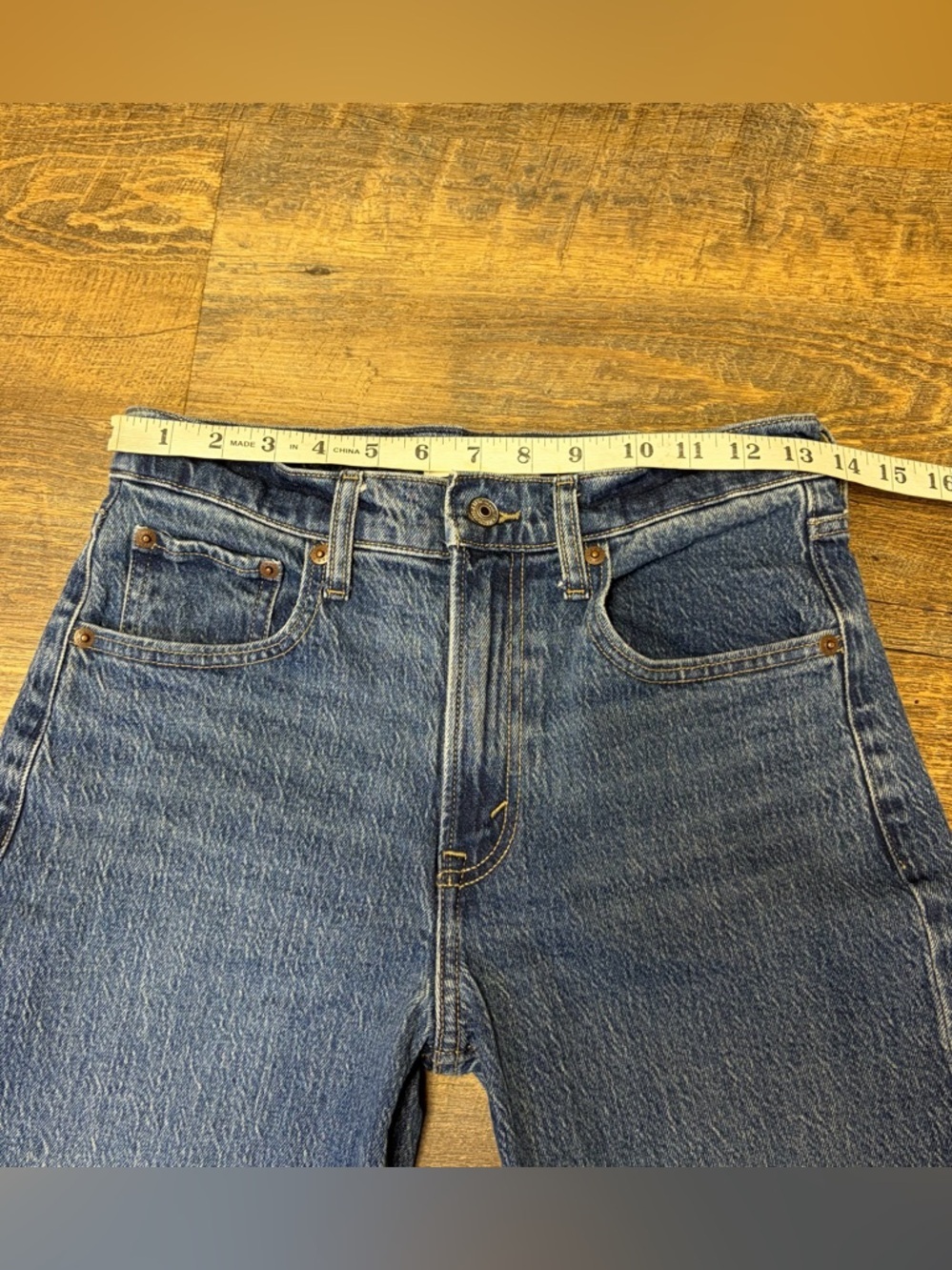 Abercrombie & Fitch 90s Relaxed High Rise Jeans Womens 26 Short Raw Hem Straight - Picture 4 of 11